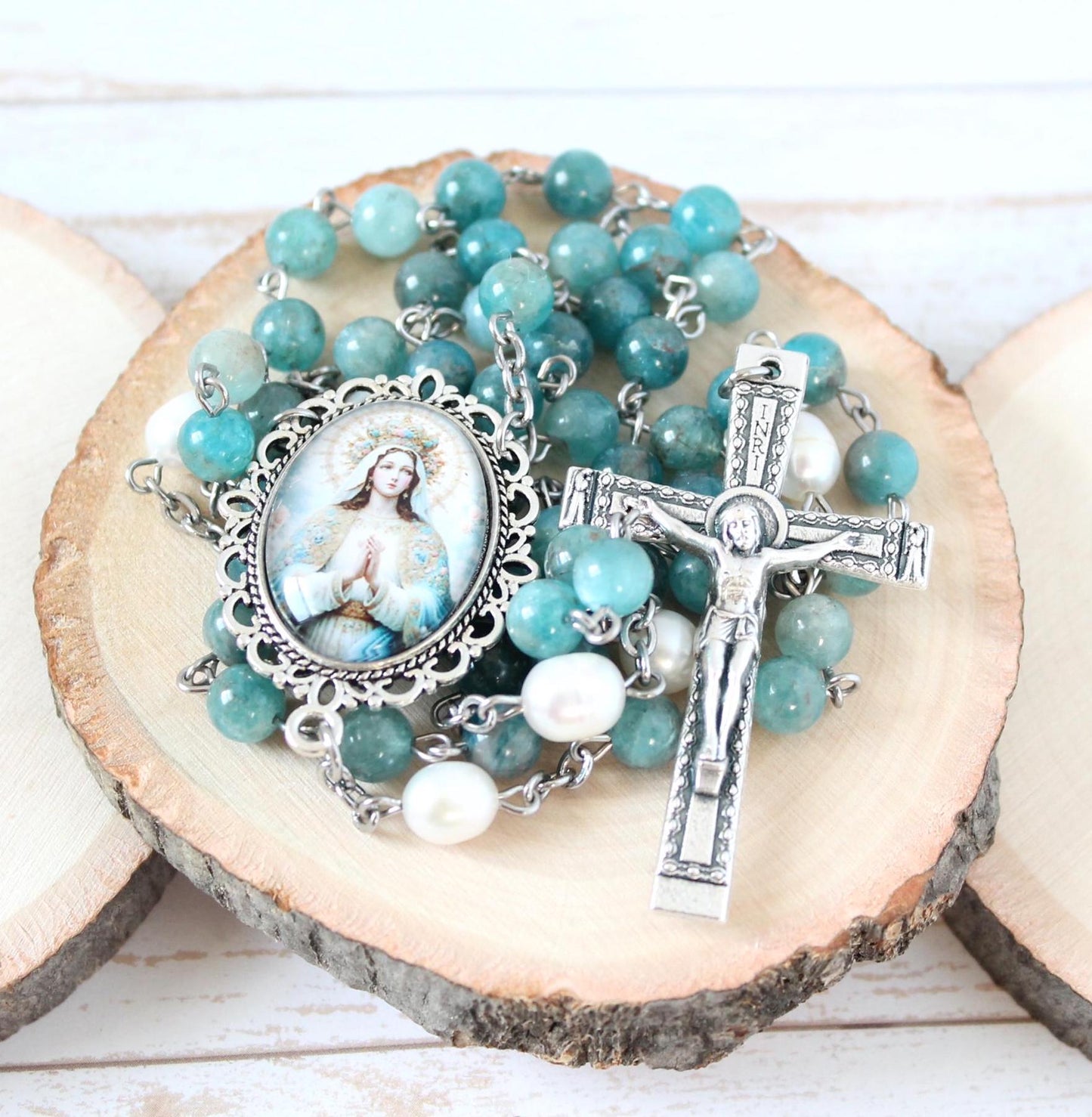 Apatite & Pearl Gemstone Rosary